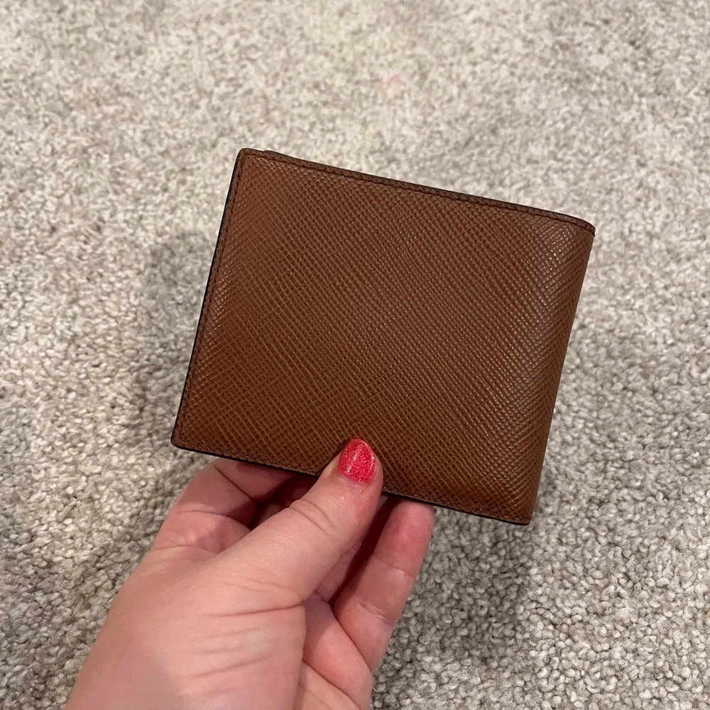 Michael Kors Harrison Slim Billfold Folding Leather Wallet in‎ Brown
